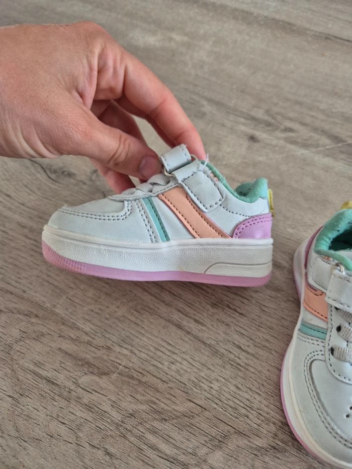 Basket pastel taille 18 - photo numéro 3