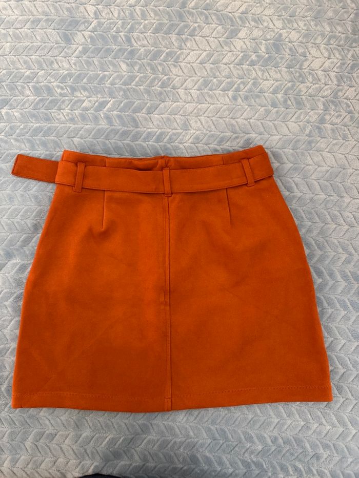 Jupe peau de pêche - photo numéro 2