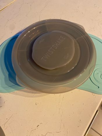 Assiette antidérapante bébé lot twistshake