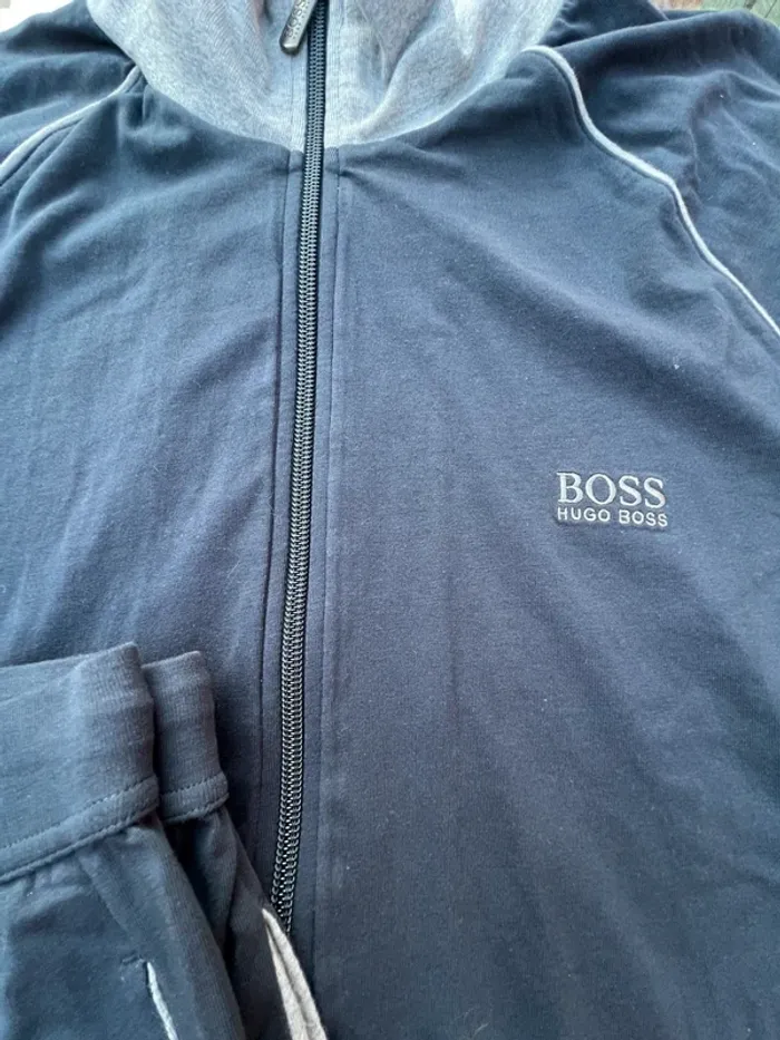 Survêtement boss bleu marine taille M - photo numéro 2