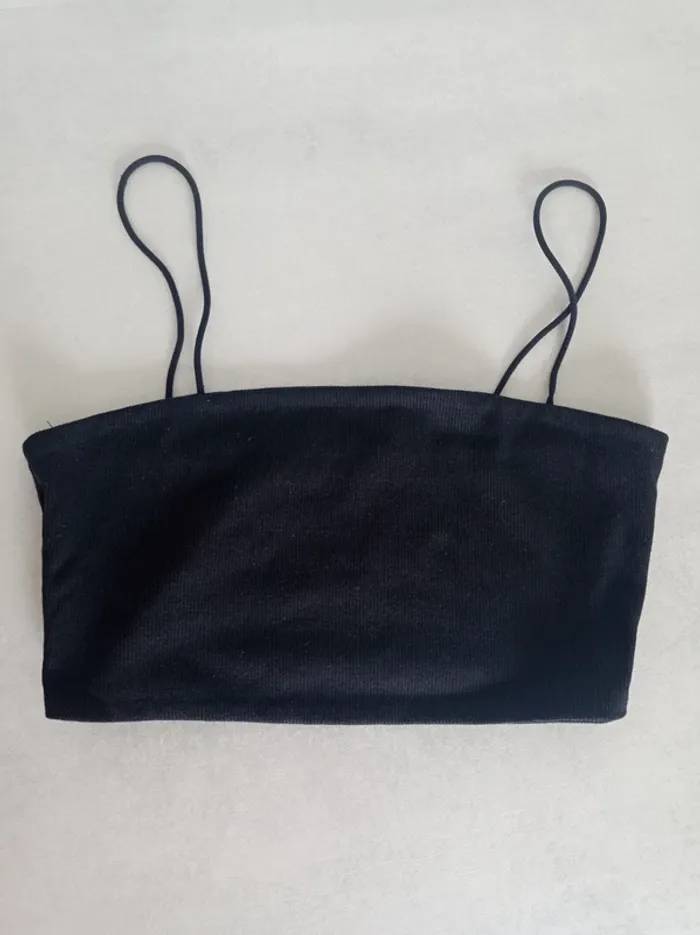 Magnifique lot de 3 hauts crop top à bretelles fines divers marques Boohoo Shein - photo numéro 5