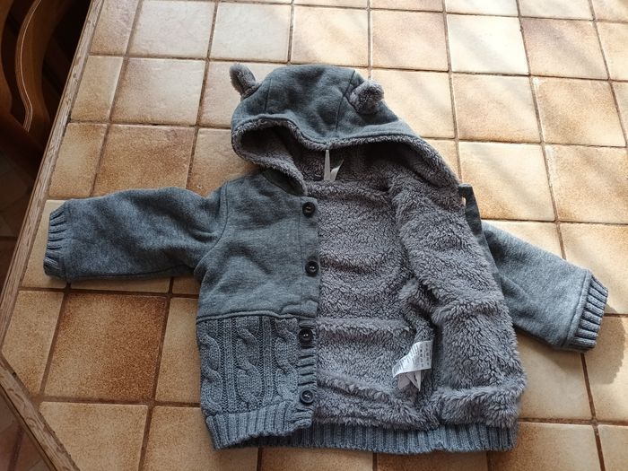 Gilet  gris   6 mois fourré  Orchestra  bébé. - photo numéro 2