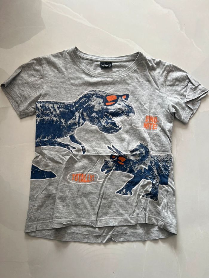 Teeshirt dinosaure 10 ans