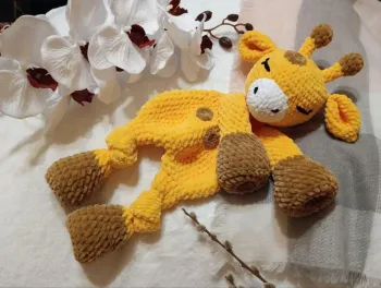 🦒 Doudou Girafe au crochet – Fait main avec amour 🧶💛
