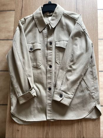 Veste en jean longue H&M – Taille S – Intemporelle et tendance
