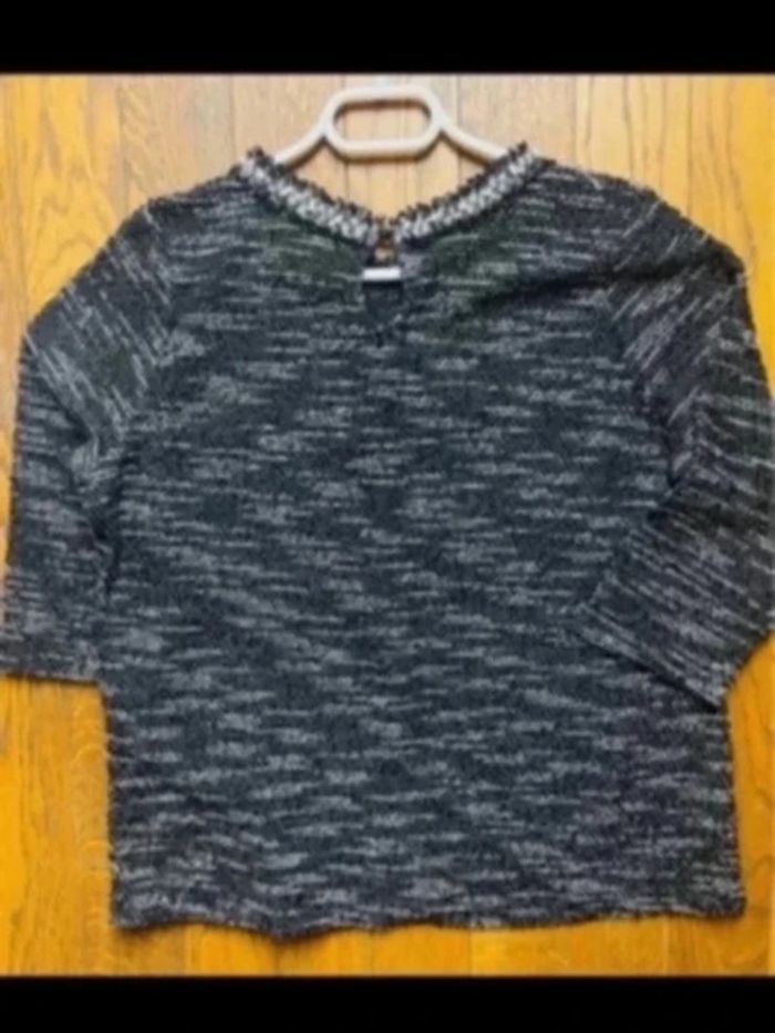 S Sublime pull encolure en rond à perles brodé Noir et gris chiné taille M - photo numéro 4