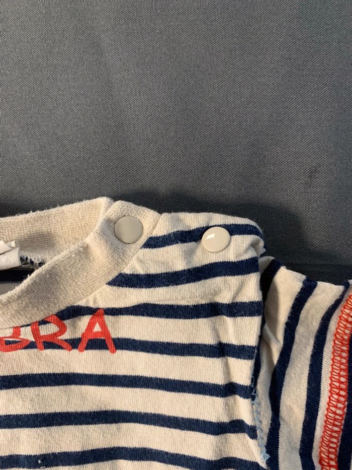 Ensemble Zébra salopette rouge et maillot zébré 1 mois - photo numéro 6