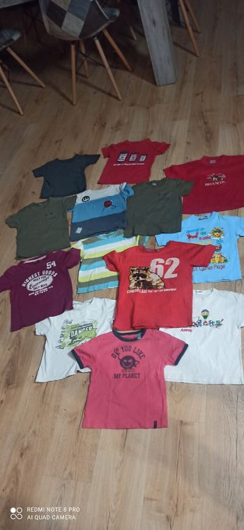 Lot de 13 t shirts 4 ans