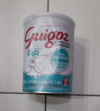 Boite de lait Guigoz AR 2ème âge