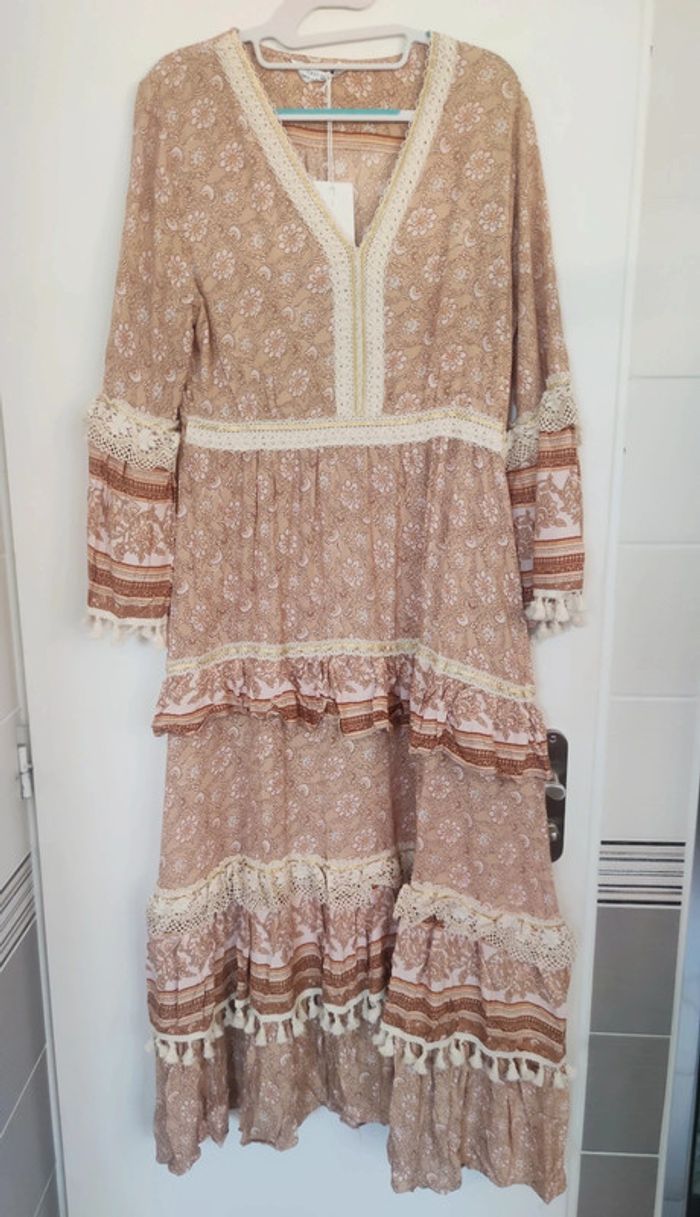 Robe Last Queen