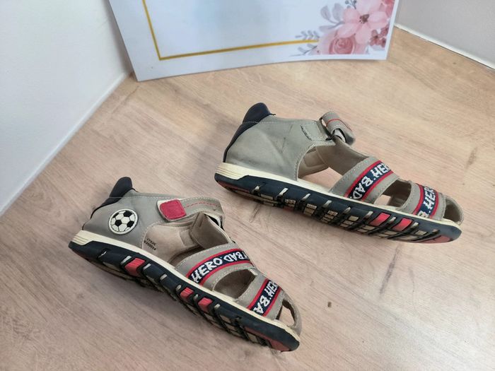 Chaussure ouverte T32 - photo numéro 2