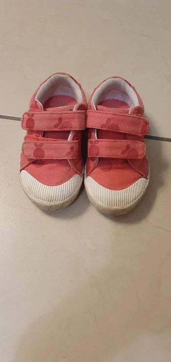 Chaussures fille 19
