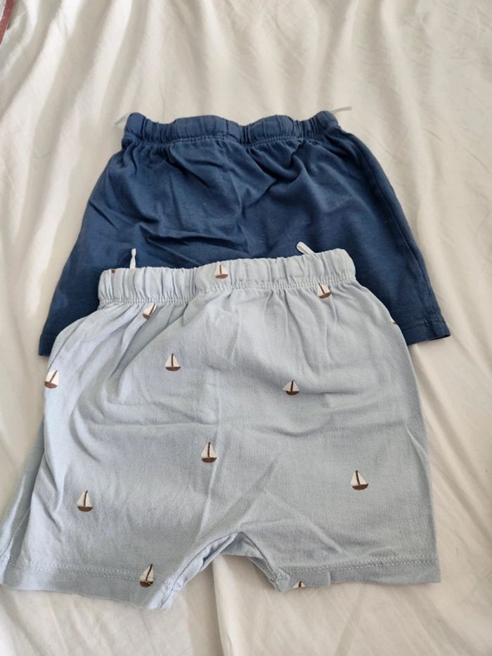 Lots shorts 74cm H&M - photo numéro 3