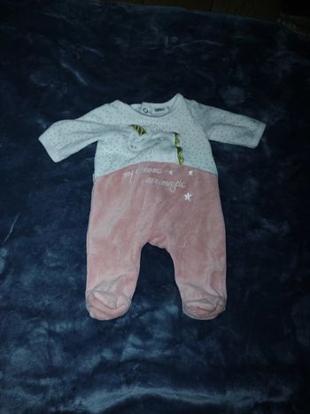 Pyjama taille 1 mois