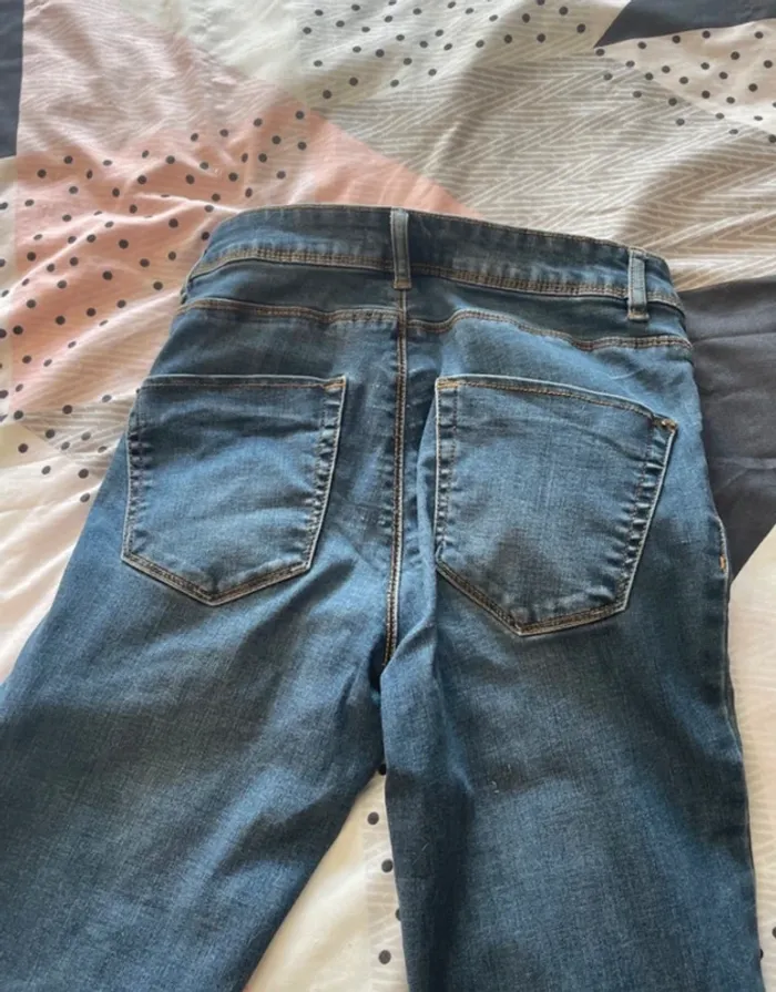 Jeans court - photo numéro 4