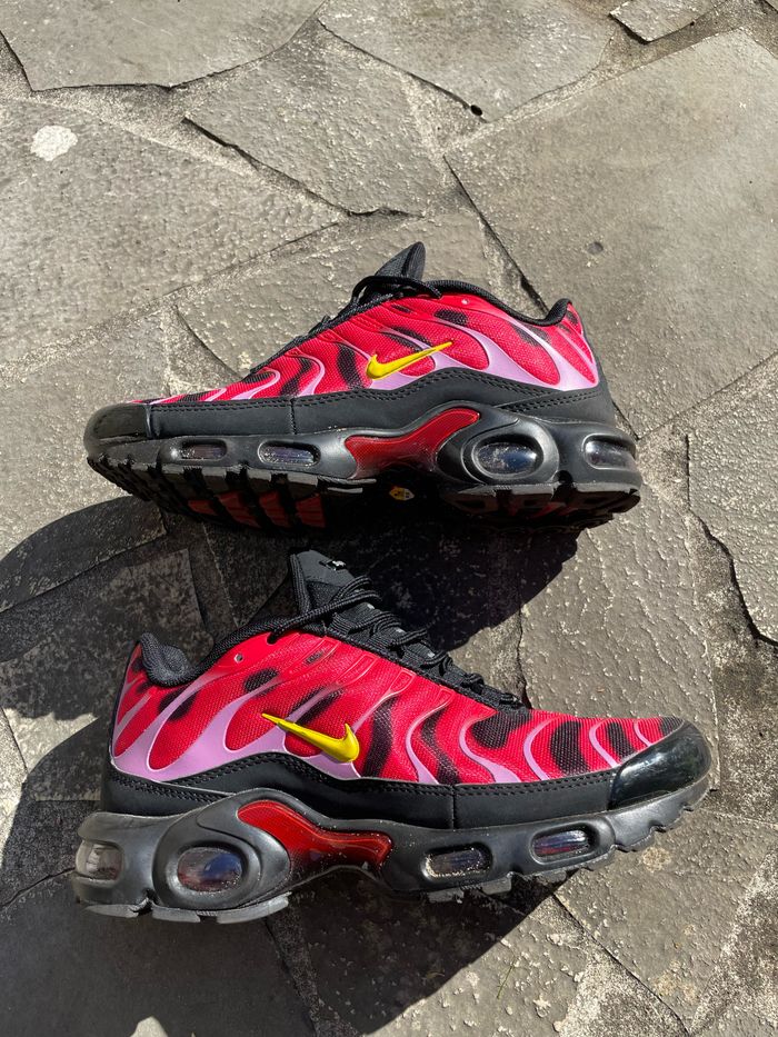 Tn rouge