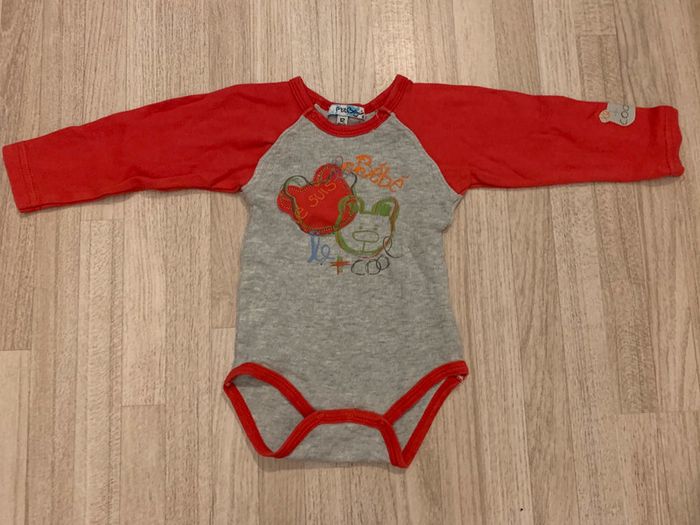 Lot de 30 vêtements garçon 12 mois - photo numéro 6