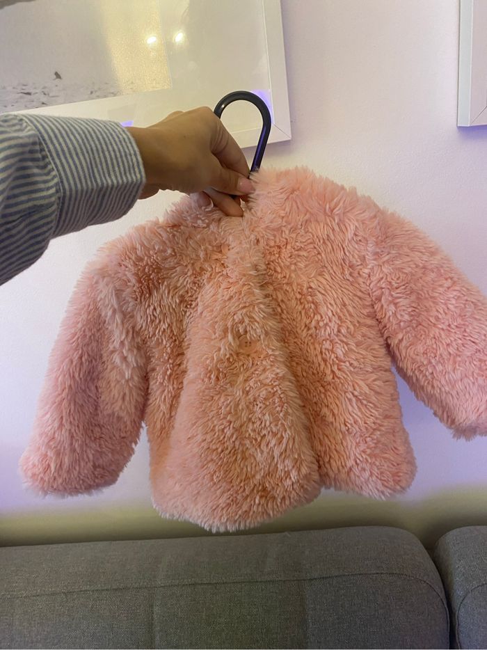 Manteau fausse fourrure rose