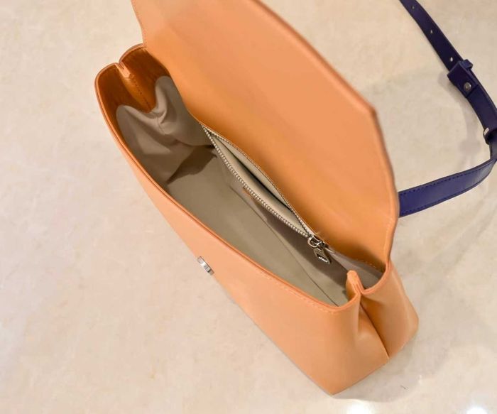 Louis Vuitton   Pochette Metis  M46018 - photo numéro 8