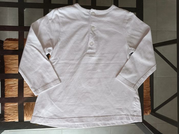 T-shirt papillons - photo numéro 2