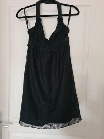 Robe dentelle noir Naf Naf
