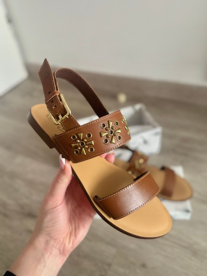 Sandales plates marrons - photo numéro 3