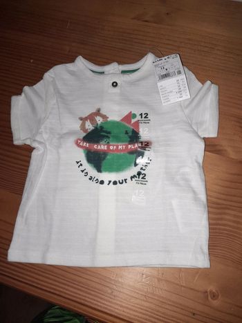 tee shirt blanc avec motif 12 mois Kiabi neuf