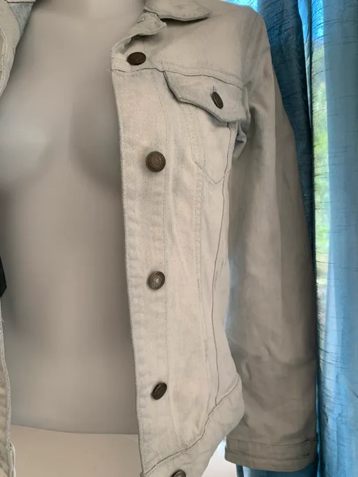 Veste Esprit en jean bleu clair taille 38 - photo numéro 4