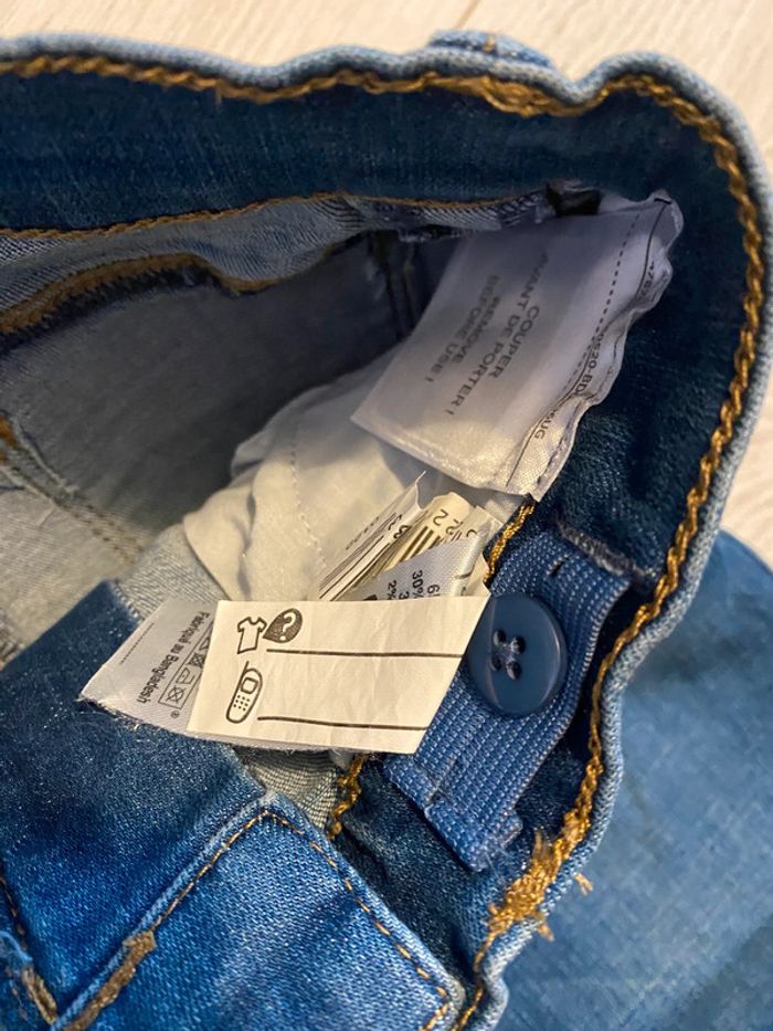 Jean neuf - photo numéro 5