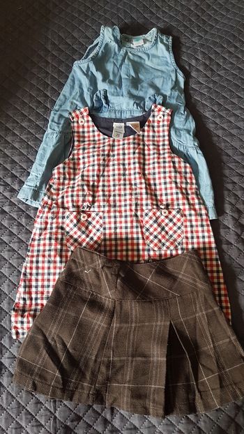 Lot robes/jupe 18-24 mois
