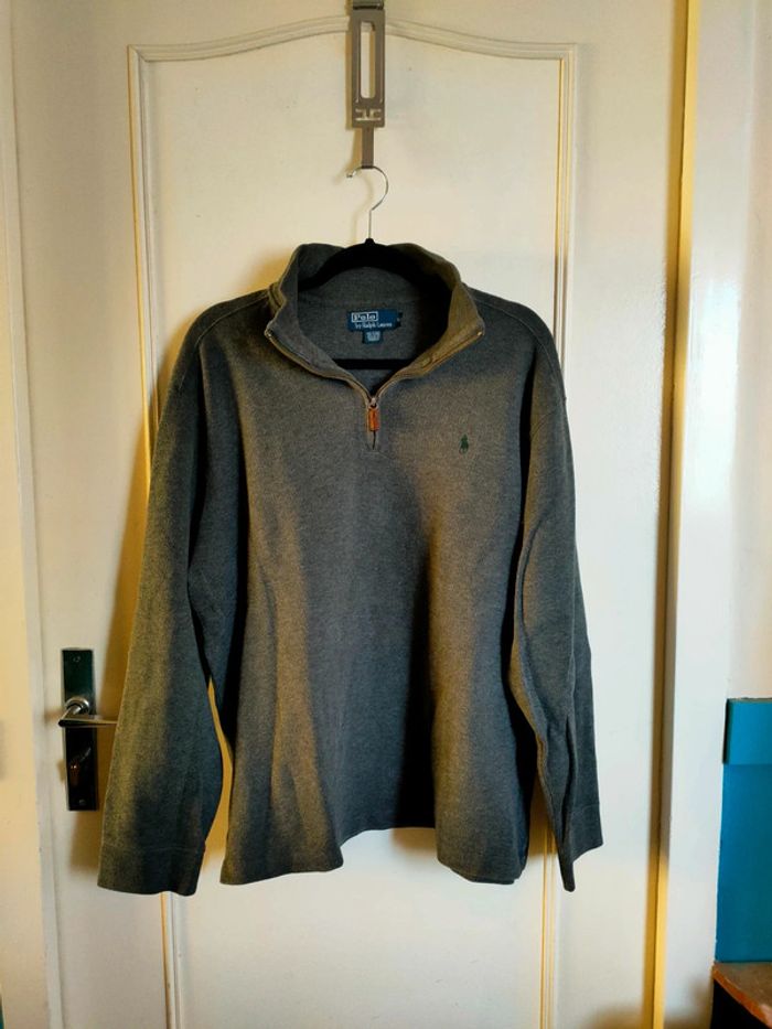 Pull col montant
