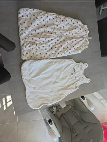 Lot de 2 gigoteuse 0-6 mois