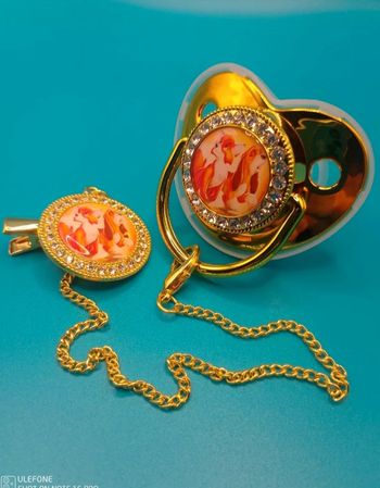 Tétine strass avec attache Rox et Rouky