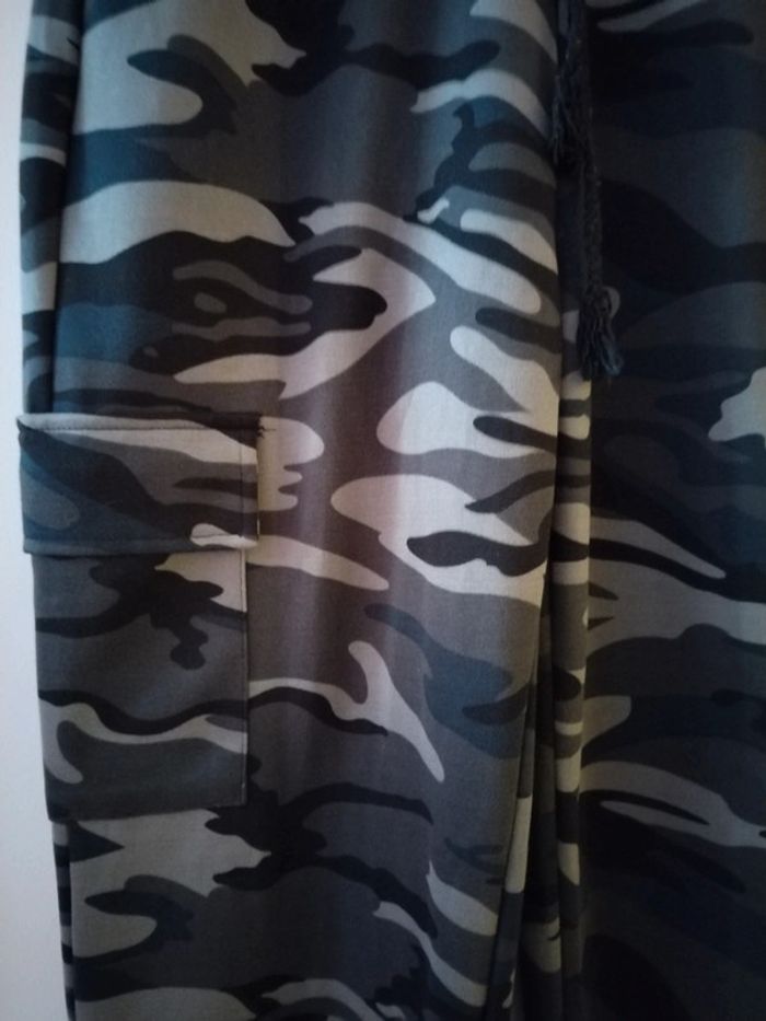 Pantlaon style cargo - photo numéro 2