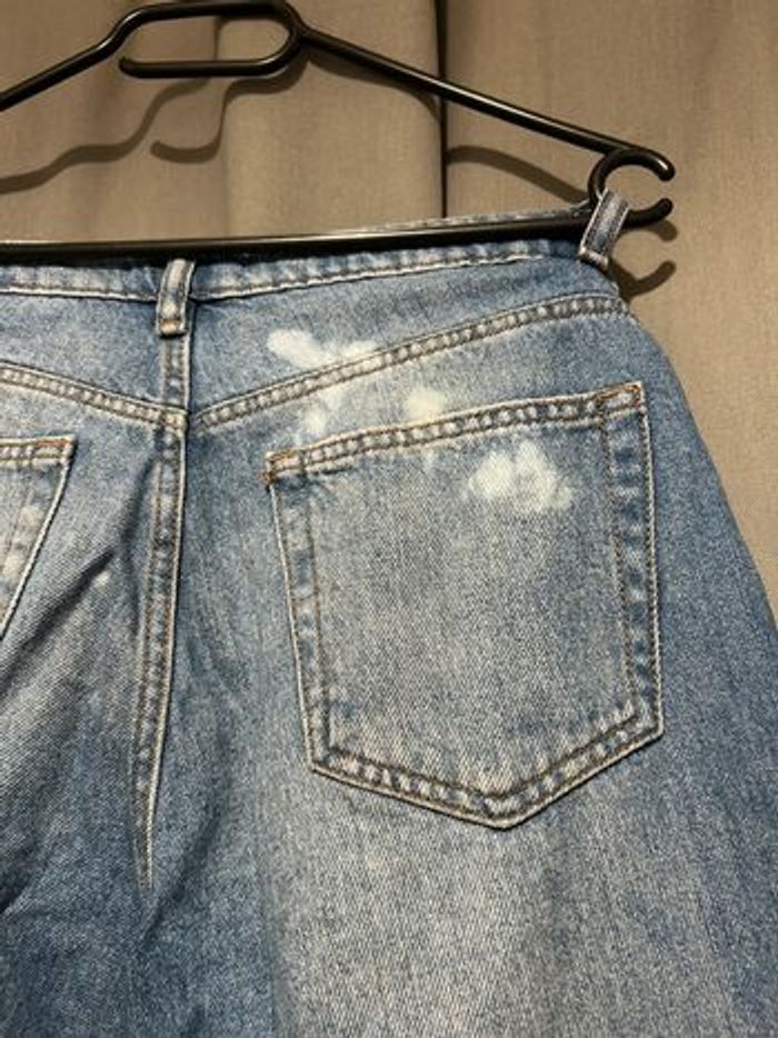 Jeans à trous - photo numéro 4