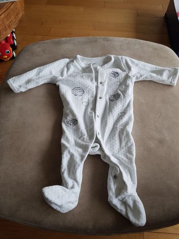 pyjama en velour vertbaudet 3 mois tbe