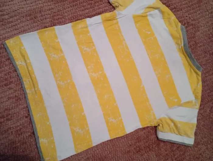T-shirt minions 8 ans - photo numéro 4