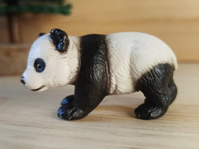 Schleich jeune panda Figurine animal de l'Océanie - photo numéro 2