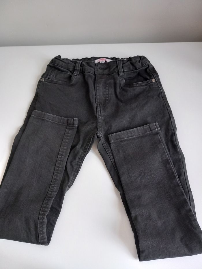 Jeans purebasic taille 8 ans