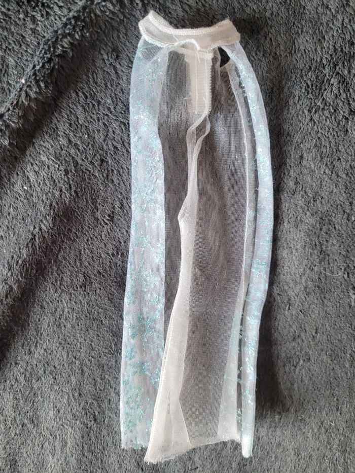 Voile Disney Elsa reine des neiges.