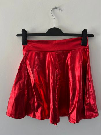 Jupe patineuse rouge effet métallisé - Taille M