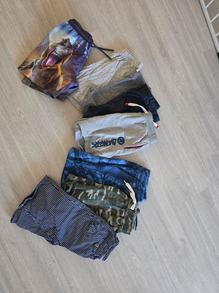 Lot de vêtements 6/7ans - photo numéro 5