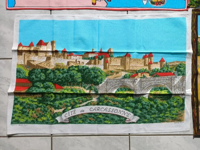 3 Torchons vintage NEUFS région Carcassonne - photo numéro 2
