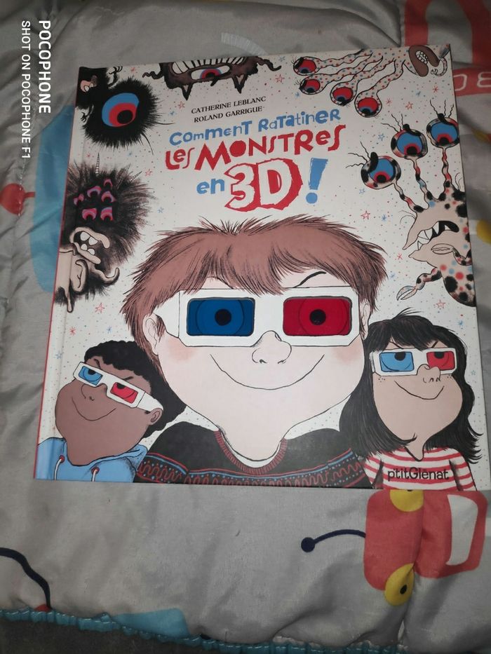 Livre 3D - photo numéro 1