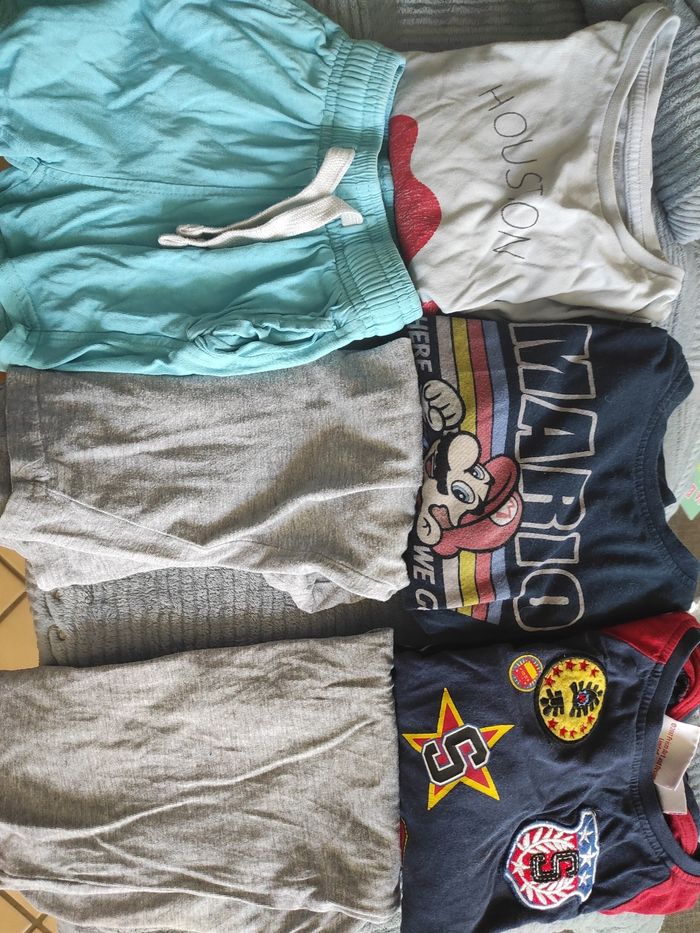 Lot 3 pyjamas
