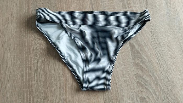 Maillot de bain neuf - photo numéro 4