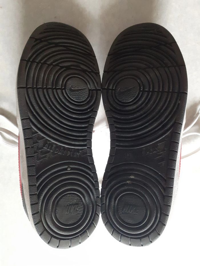 Baskets NIKE Court Borough - photo numéro 4