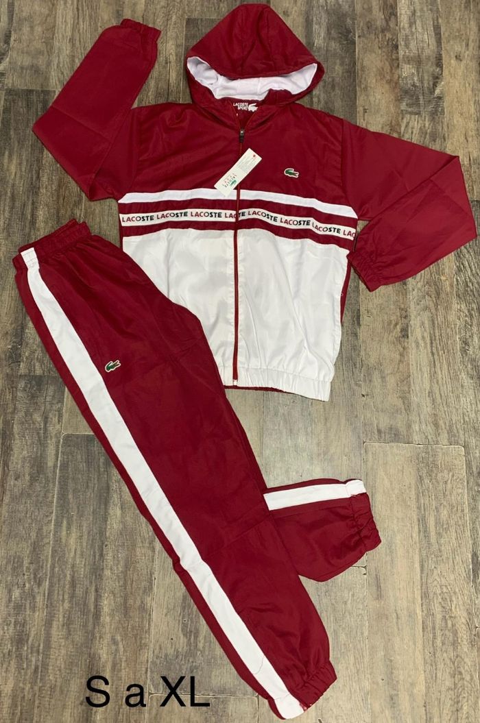 Ensemble Lacoste