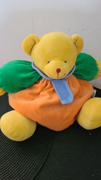 Doudou ours orange vert jaune bleu