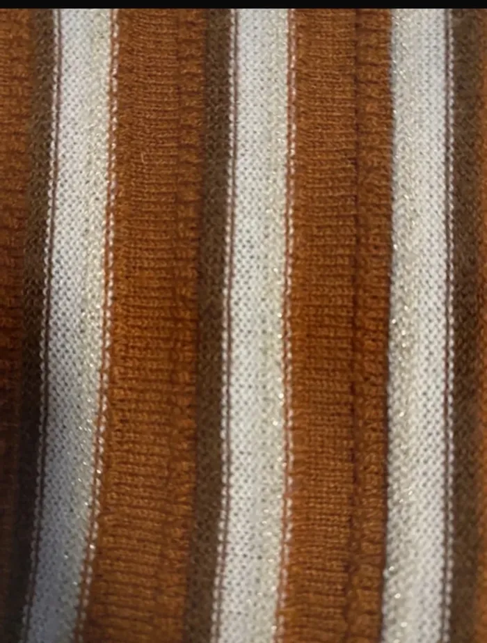 Pull léger rayé camel et blanc Season neuf taille S/M - photo numéro 7